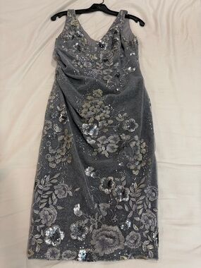 David Meister Silver Floral Embellished Sheath Dress
